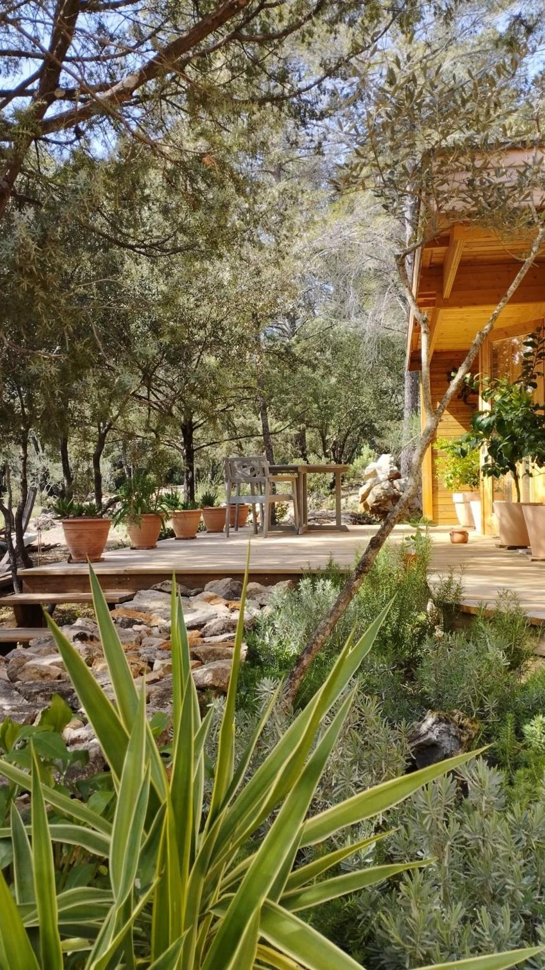 La Bergerie Des Colles Bed & Breakfast Entrecasteaux Bagian luar foto