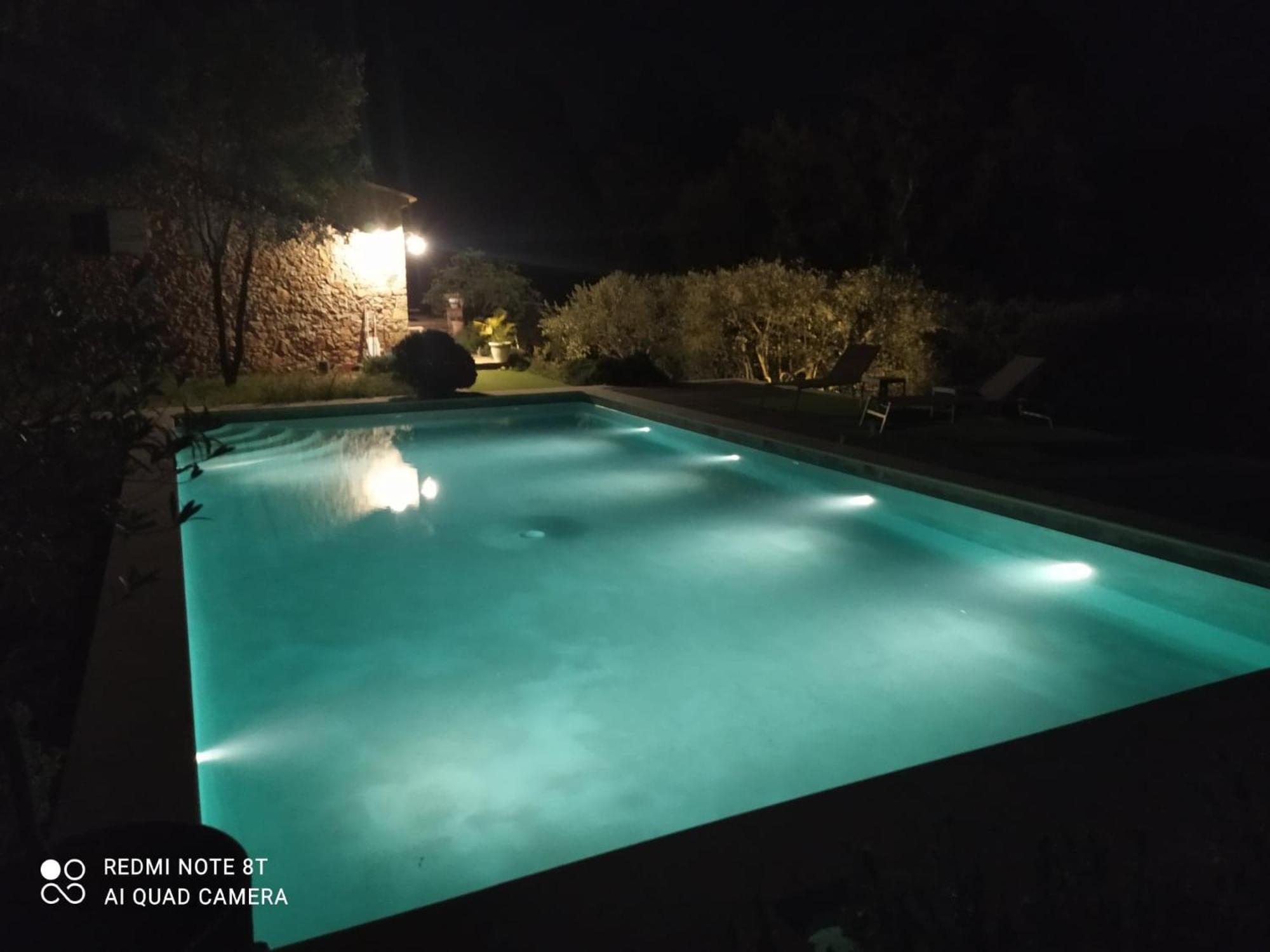 La Bergerie Des Colles Bed & Breakfast Entrecasteaux Bagian luar foto